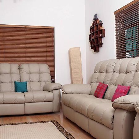 Sowparnika - A Family Home Experience Kochi Exterior photo