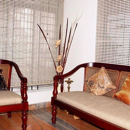 Sowparnika - A Family Home Experience Kochi Exterior photo